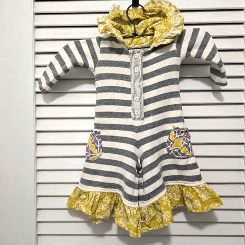 Persinickety Baby Girl Hooded Romper 6-12 mo. Grey & Yellow EUC